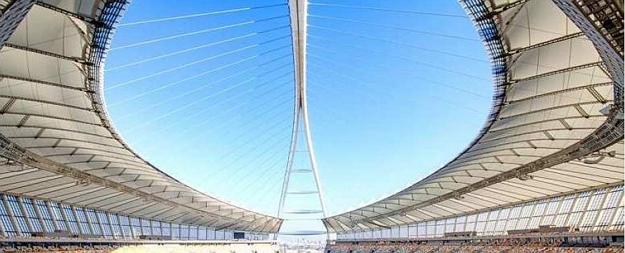 Sprzężeni łuków przeciw wyboczeniu Moses Mabhida Stadium Sprzężeni łuków przeciw wyboczeniu Moses MabhidaStadium